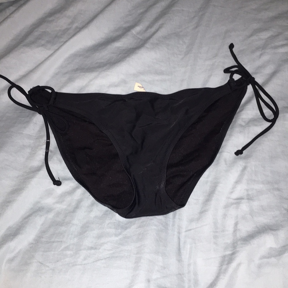 American Eagle String Bottoms